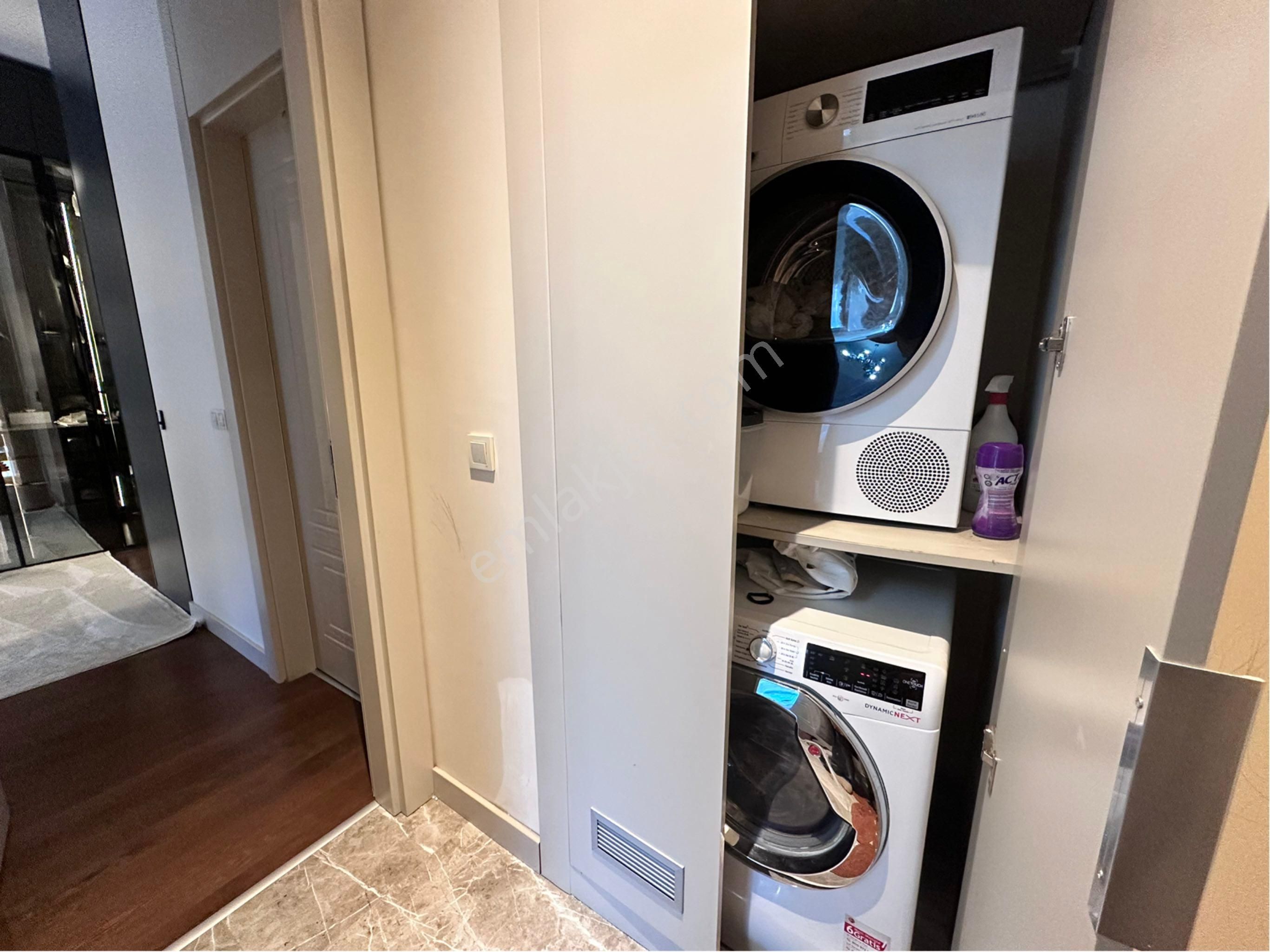 Sevcan Remax Nef Bahçelievler 87m2 Özel Teras&bahçeli Mimari Tasarımlı Bahçekatı 4,5+1 - Görsel 20