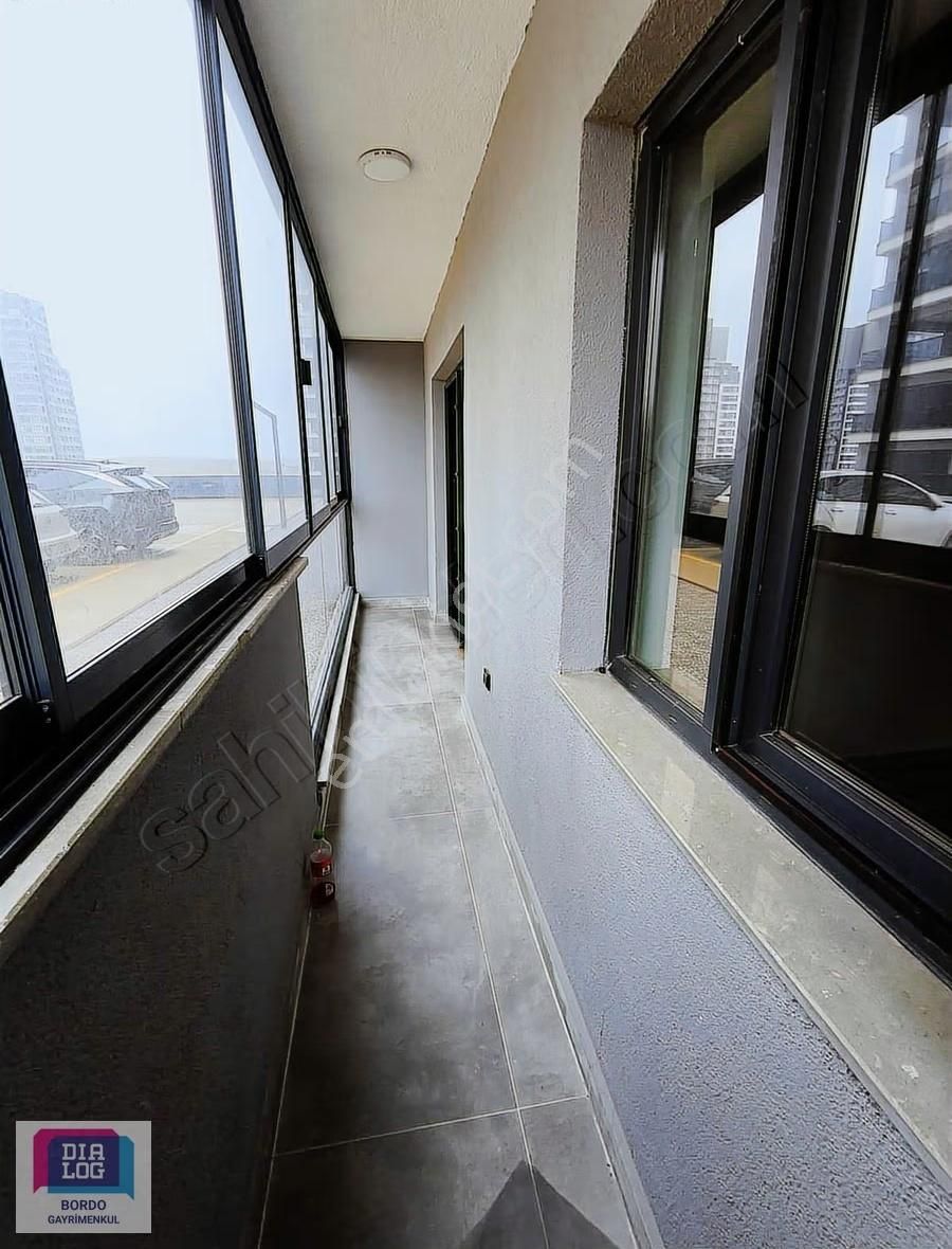 Bordo Modernde 7/24 Güv. Sitede 4,5+1 Boş Satılık Daire - Görsel 3