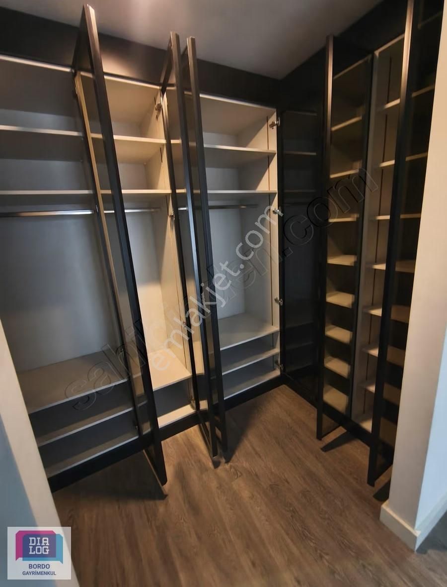 Bordo Modernde 7/24 Güv. Sitede 4,5+1 Boş Satılık Daire - Görsel 9