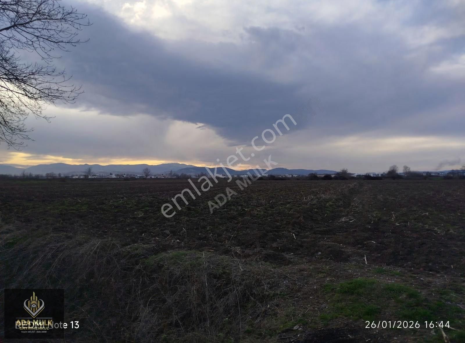 Kentleşmenin Kalbinde,prim Potansiyeli Yüksek Tarla - Görsel 2