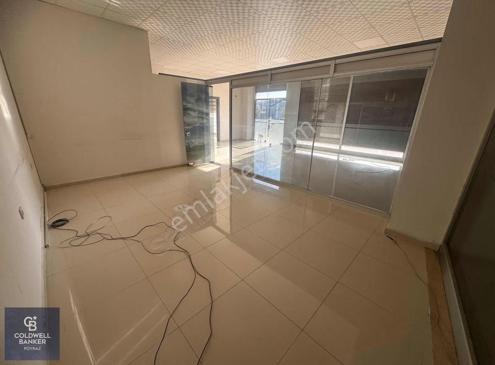 Menderes Coldwell Banker Poyraz'dan Anacadde Üzeri 130m2 Dükkan - Görsel 4