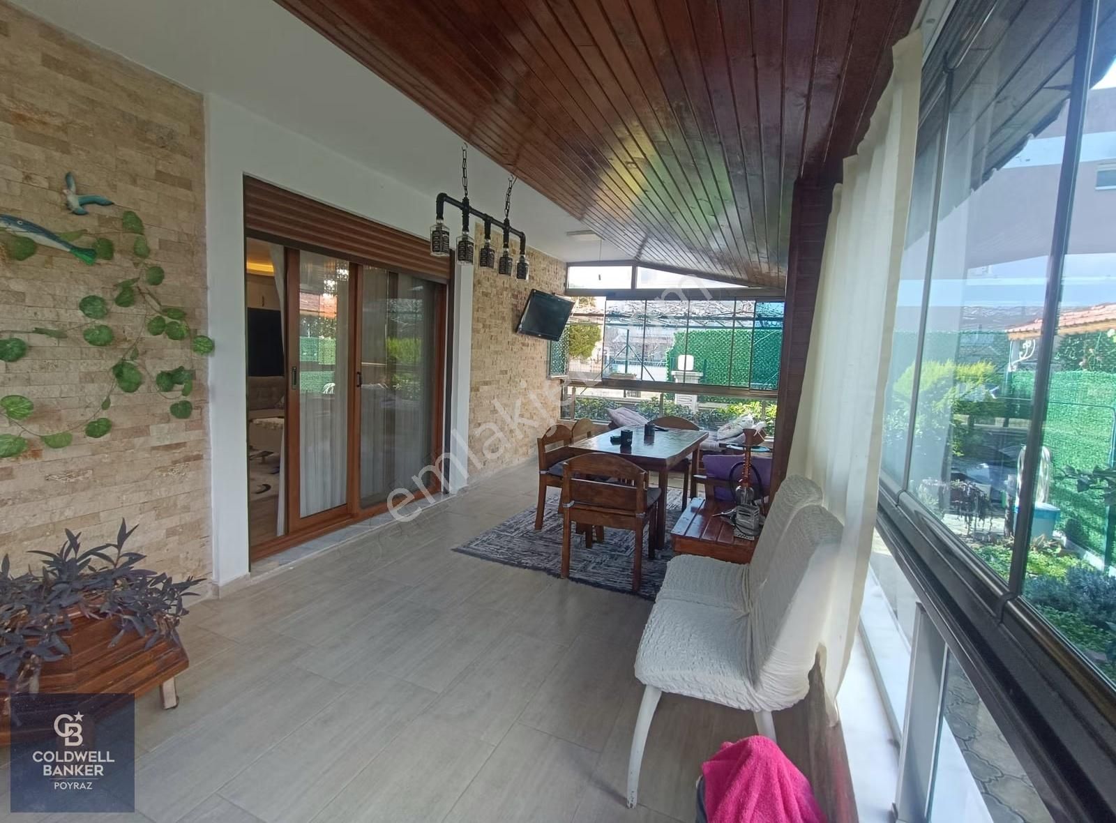 Menderes Coldwell Banker Poyraz'dan Geniş Kullanışlı 4+1 Villa - Görsel 3