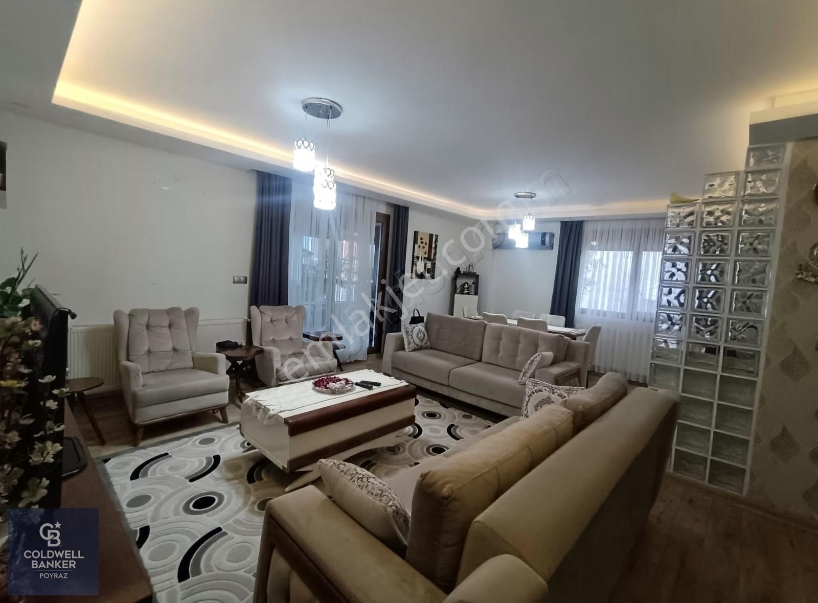 Menderes Coldwell Banker Poyraz'dan Geniş Kullanışlı 4+1 Villa - Görsel 5