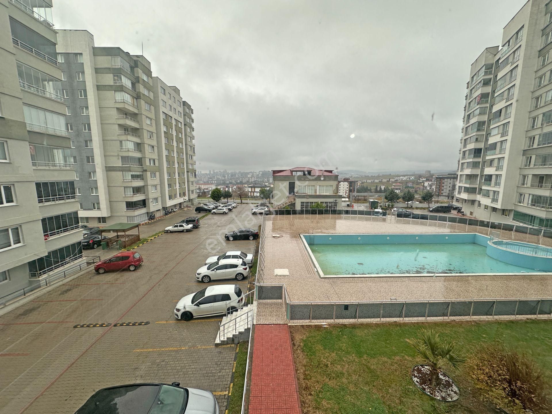 Panorama Evlerinde Havuz Manzaralı 3+1 Fırsat Daire - Görsel 16