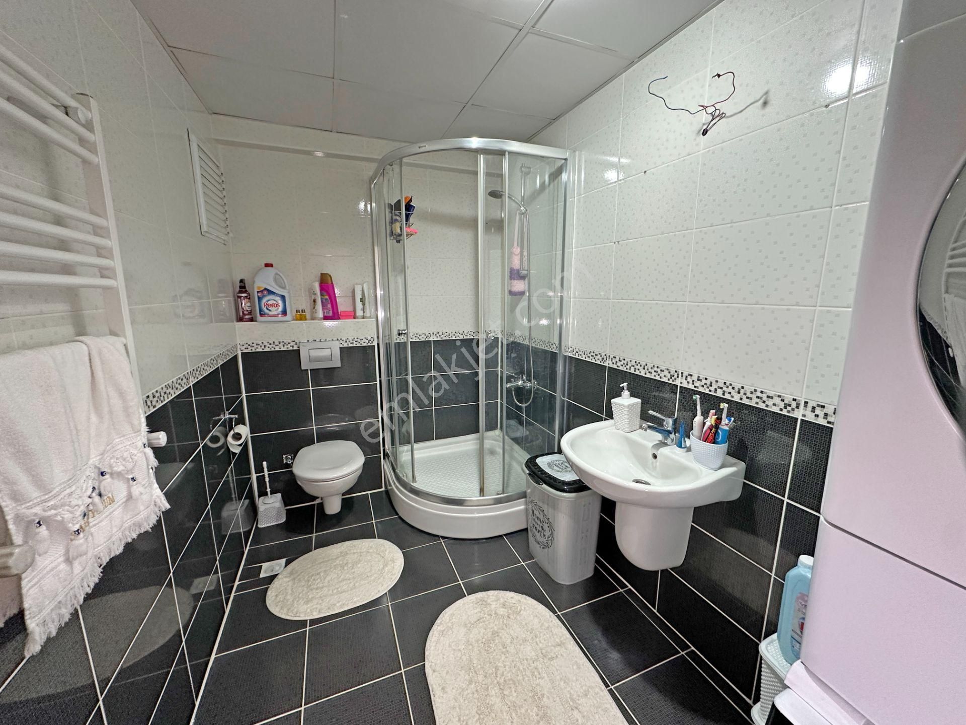 Panorama Evlerinde Havuz Manzaralı 3+1 Fırsat Daire - Görsel 24