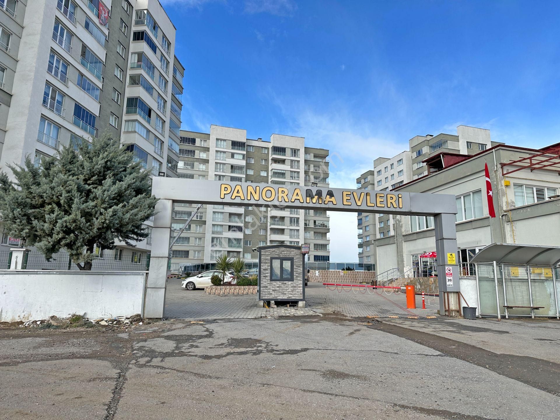 Panorama Evlerinde Havuz Manzaralı 3+1 Fırsat Daire