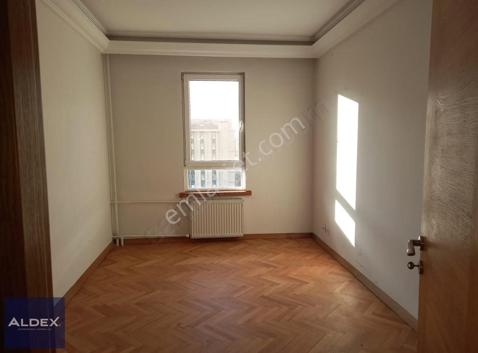 Eryaman Doğankent Sitesinde 4.5+1 Net 150 M2 - Görsel 6