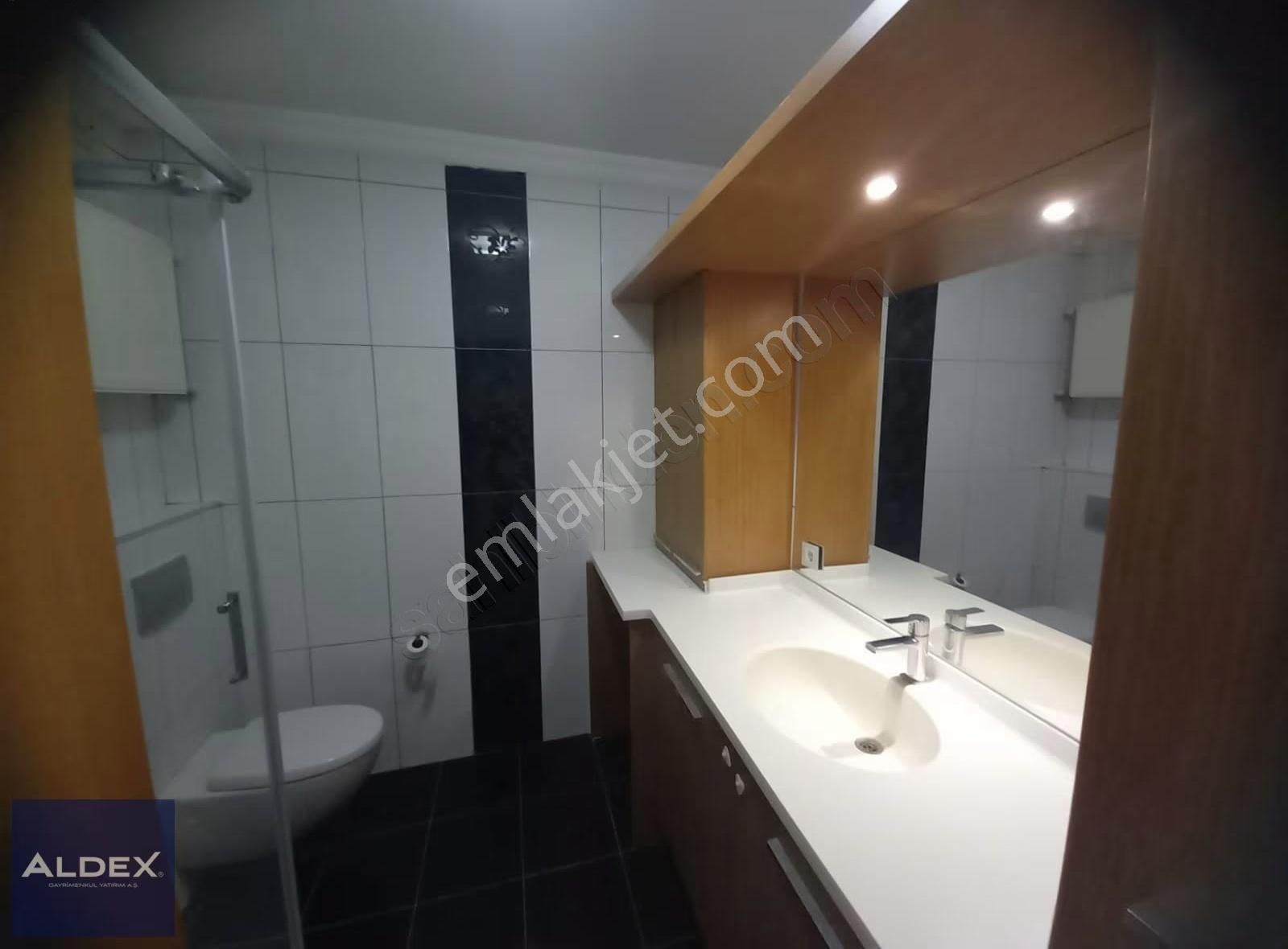 Eryaman Doğankent Sitesinde 4.5+1 Net 150 M2 - Görsel 2