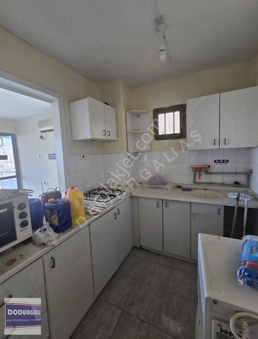 Satılık Daire 2+1 Deniz Manzaralı - Görsel 2