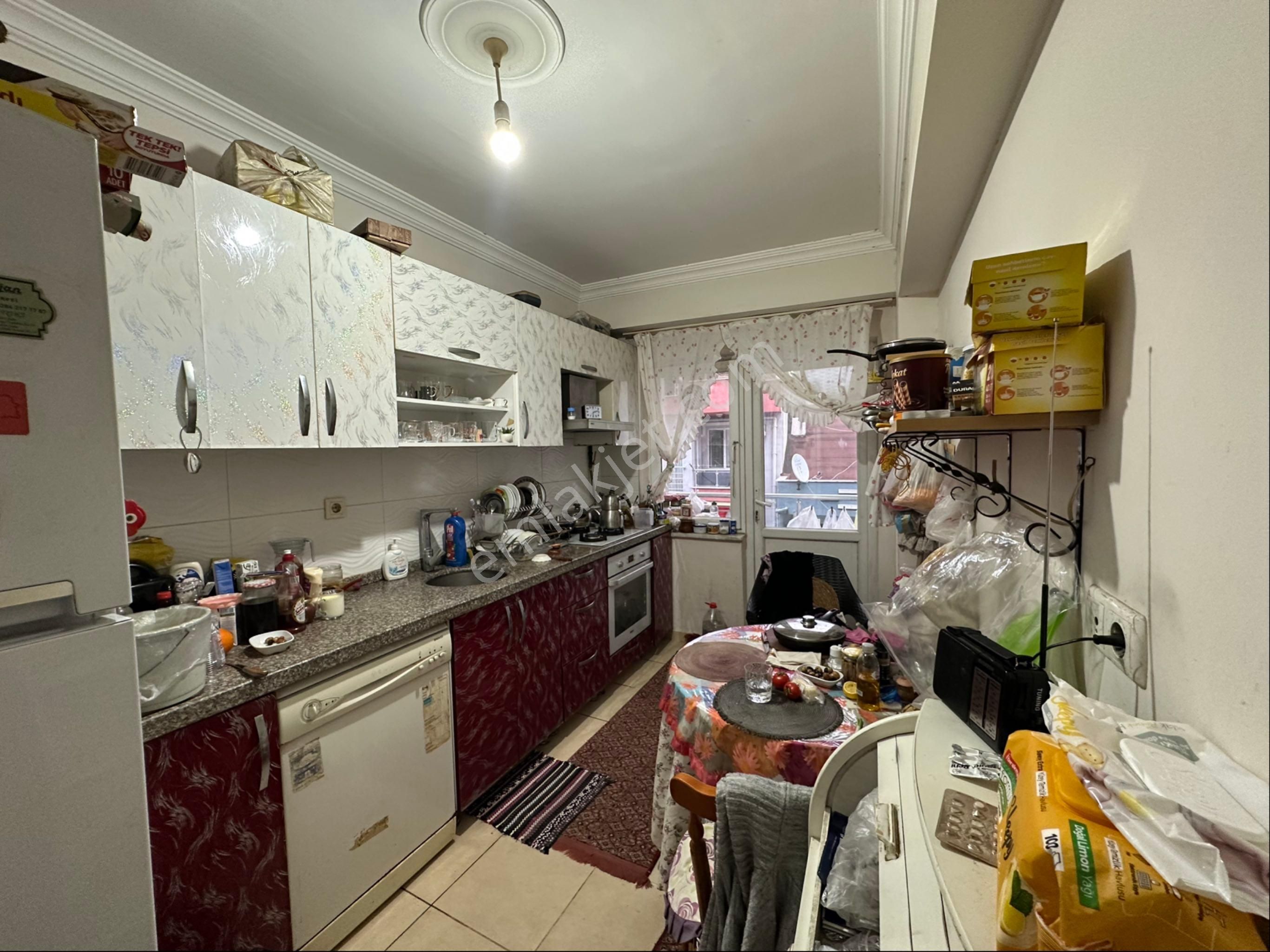 Çanakkale Barbaros Atatürk Caddesine Çok Yakın 3+1 Daire