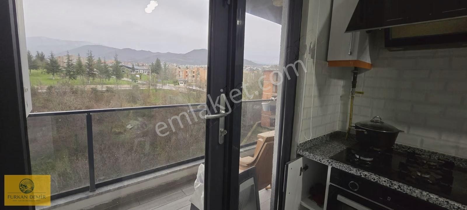 Başiskele Diş Fakültesi Yanı Güzel 3+1 Satlık Düz Daire - Görsel 9