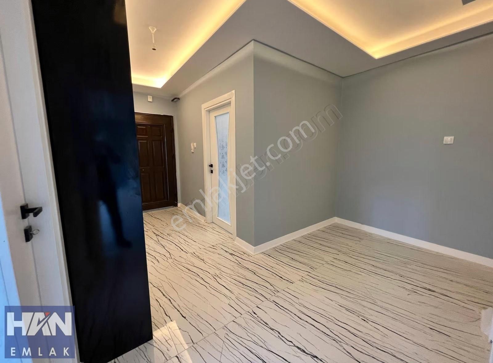 Han Emlak'tan Menderes'te Sıfır Ayarında Yapılı Satılık 3+1 - Görsel 7