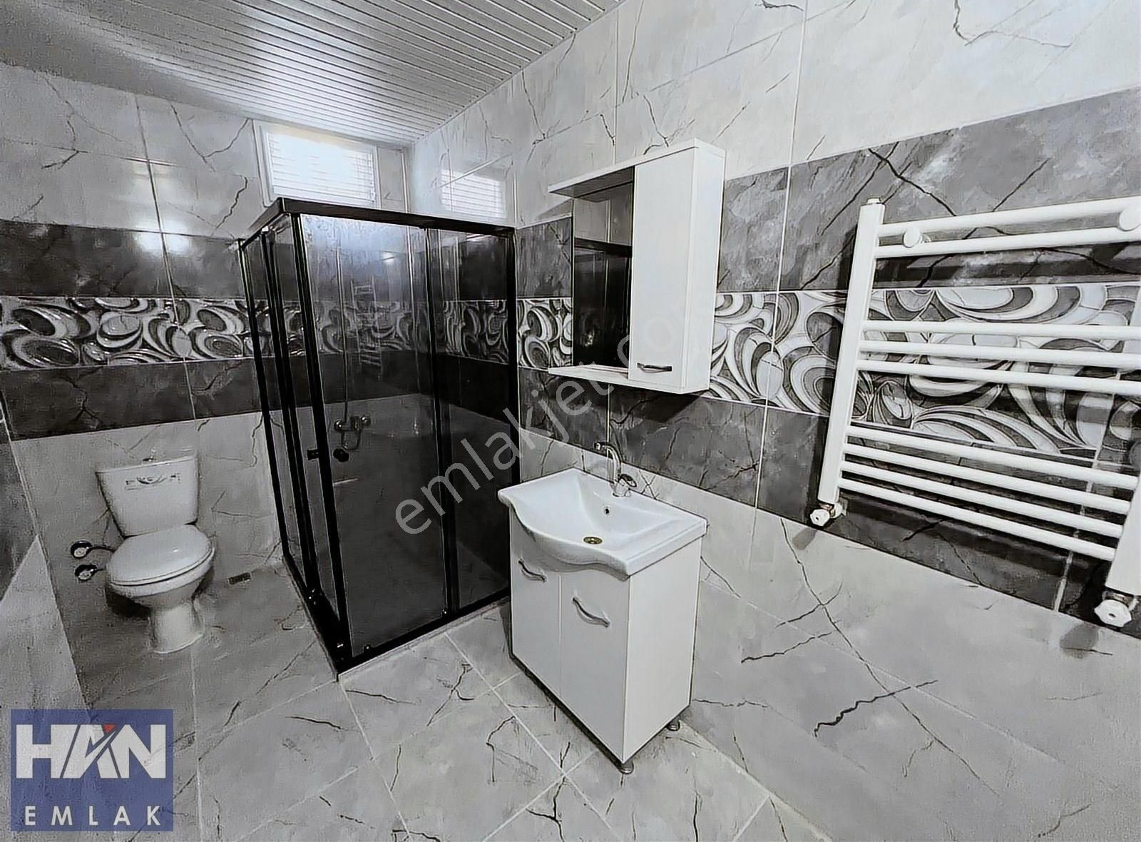 Han Emlak'tan Menderes'te Sıfır Ayarında Yapılı Satılık 3+1 - Görsel 4