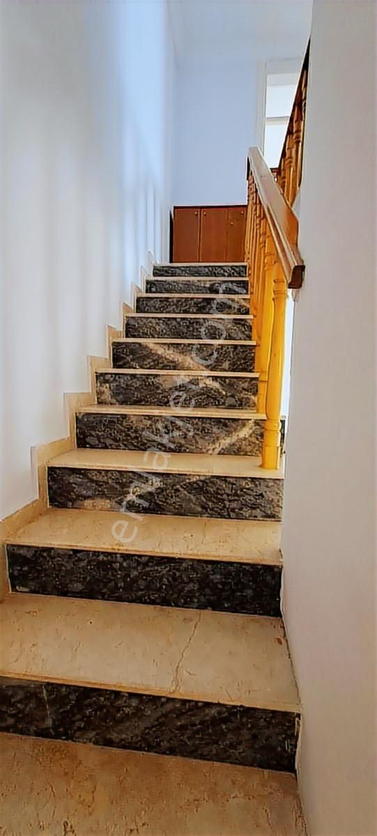 Konaklı Kiralık Site İçi Yüzme Havuzlu Eşyalı 2+1 Daire - Görsel 12