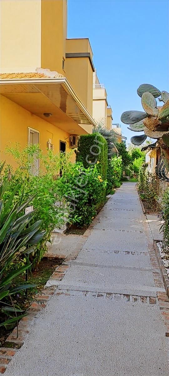 Konaklı Kiralık Site İçi Yüzme Havuzlu Eşyalı 2+1 Daire - Görsel 6