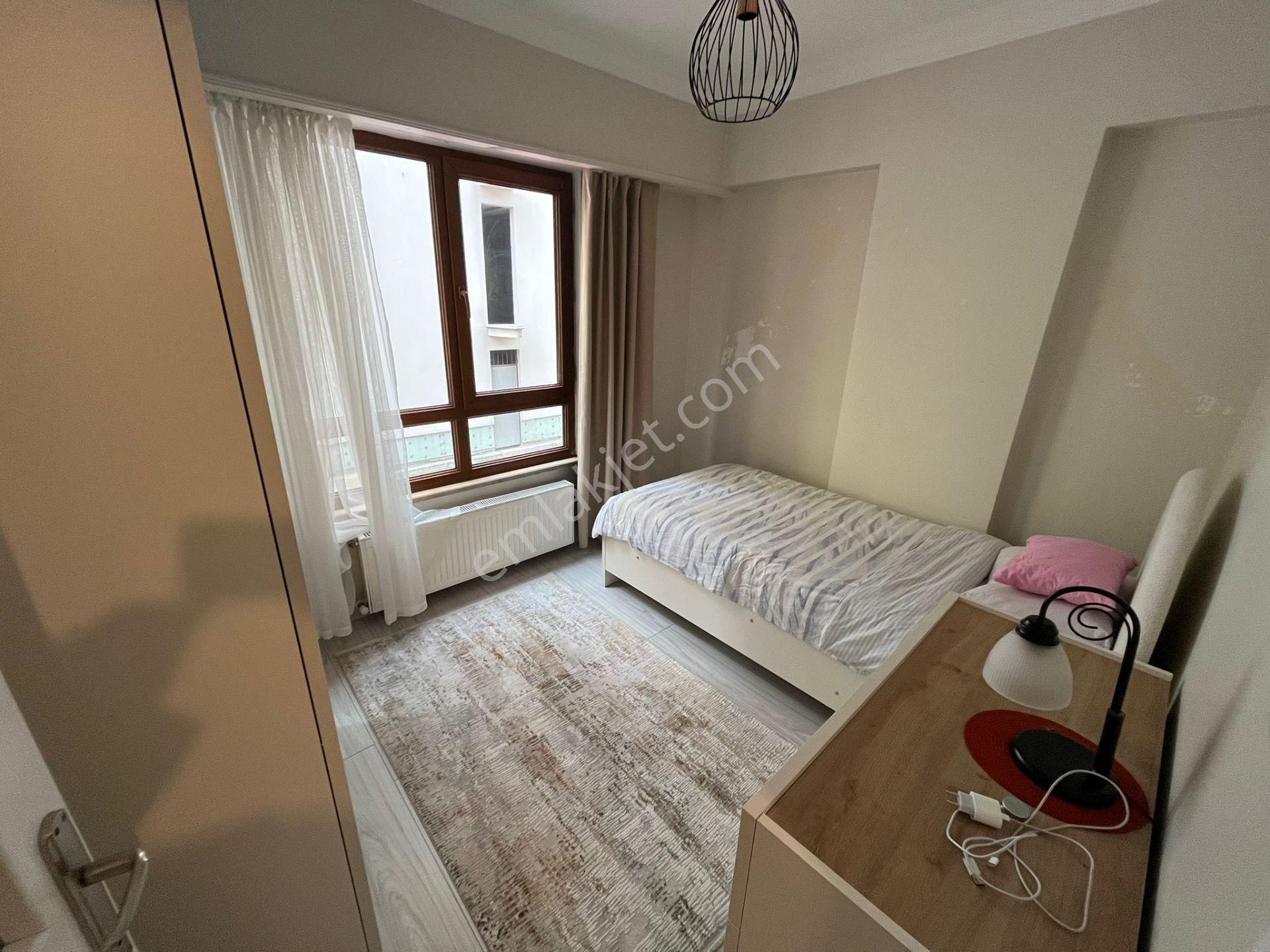 Söğütlü Masrafsız Ana Caddede 3+1 Satılık - Görsel 23