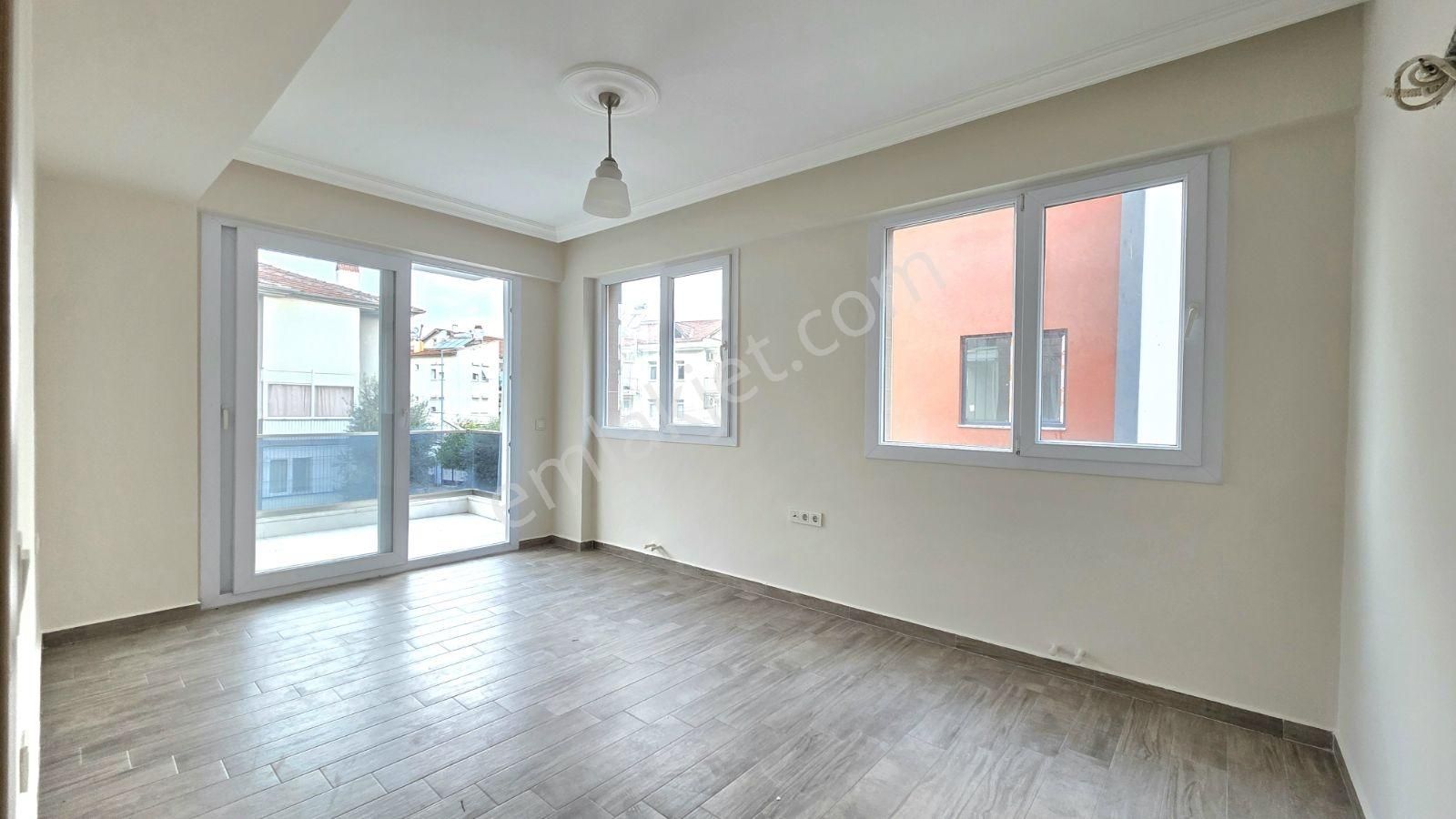 Fethiye Taşyaka'da Kiralık 2+1 95m2 Ara Kat Daire - Görsel 5