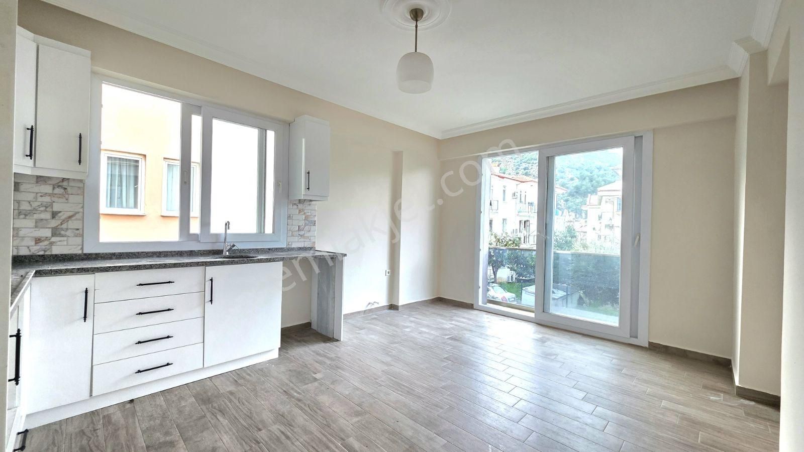 Fethiye Taşyaka'da Kiralık 2+1 95m2 Ara Kat Daire - Görsel 11
