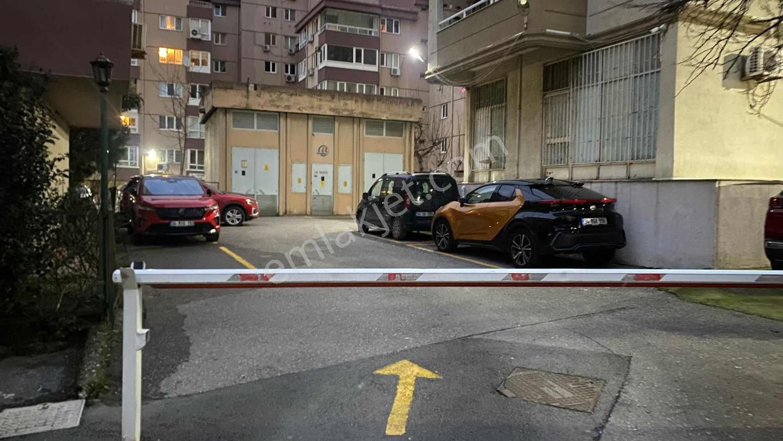 Kozyatağı Sümko Sitesi Çok Geniş 3+1 - Görsel 6