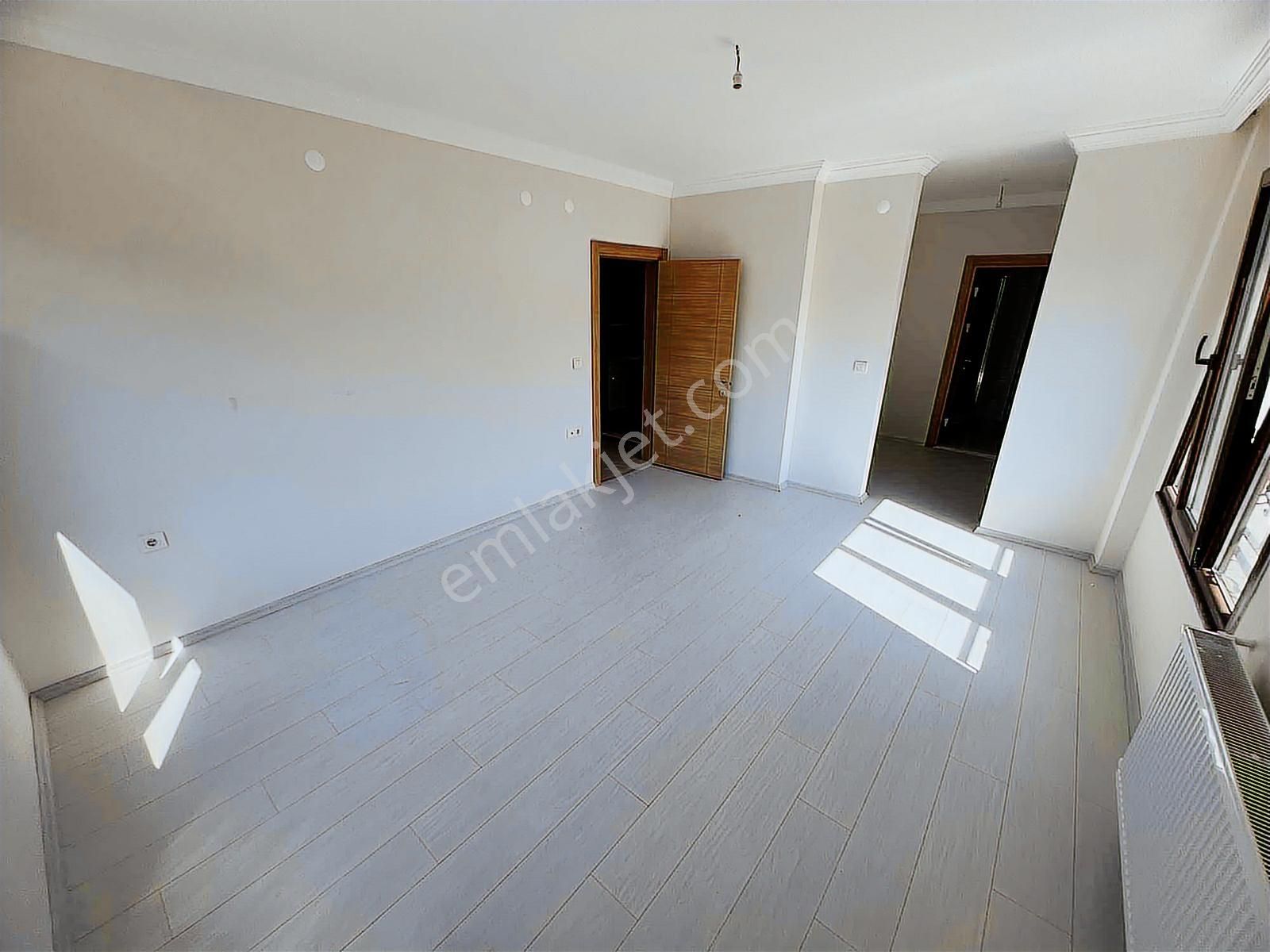 Trabzon Pelitlide Geniş Daire - Görsel 4