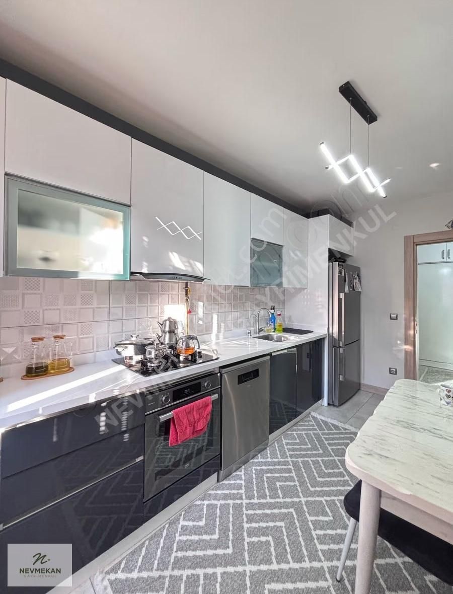 Nevmekan'dan 15 Temmuz Millet Bahçesi Yanında 3+1 Satılık Daire - Görsel 11