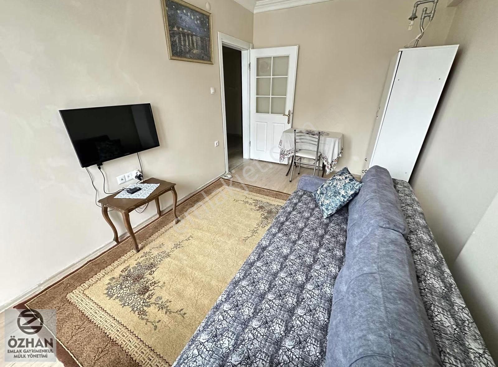 Özhan Emlaktan Site İçinde,eşyalı Kiracısız 2+0 Daire - Görsel 6