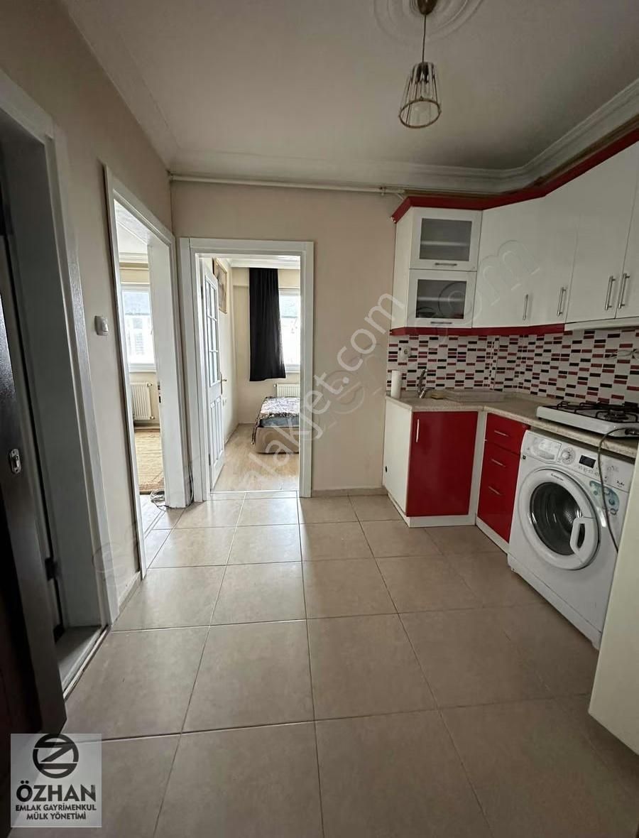 Özhan Emlaktan Site İçinde,eşyalı Kiracısız 2+0 Daire - Görsel 12