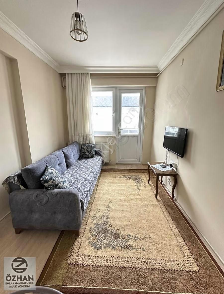 Özhan Emlaktan Site İçinde,eşyalı Kiracısız 2+0 Daire - Görsel 7