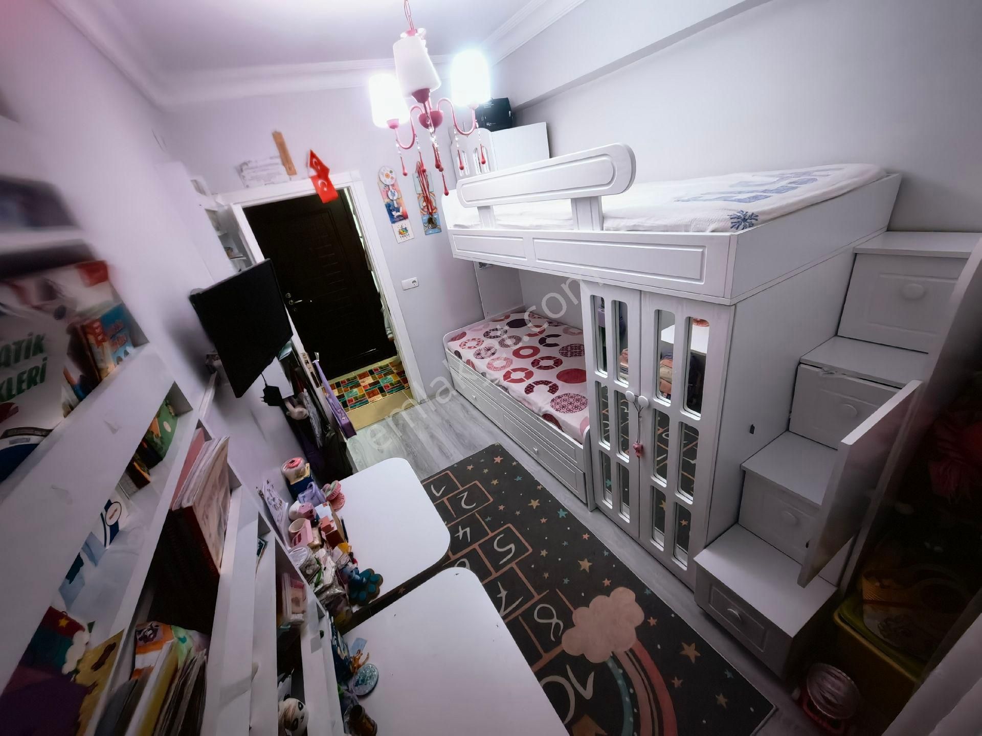 Şehrin Kalbinde Müstak Tadinda Geniş Bahçeli & Keyif Verandalı 2+1 Bahce Kati - Görsel 8