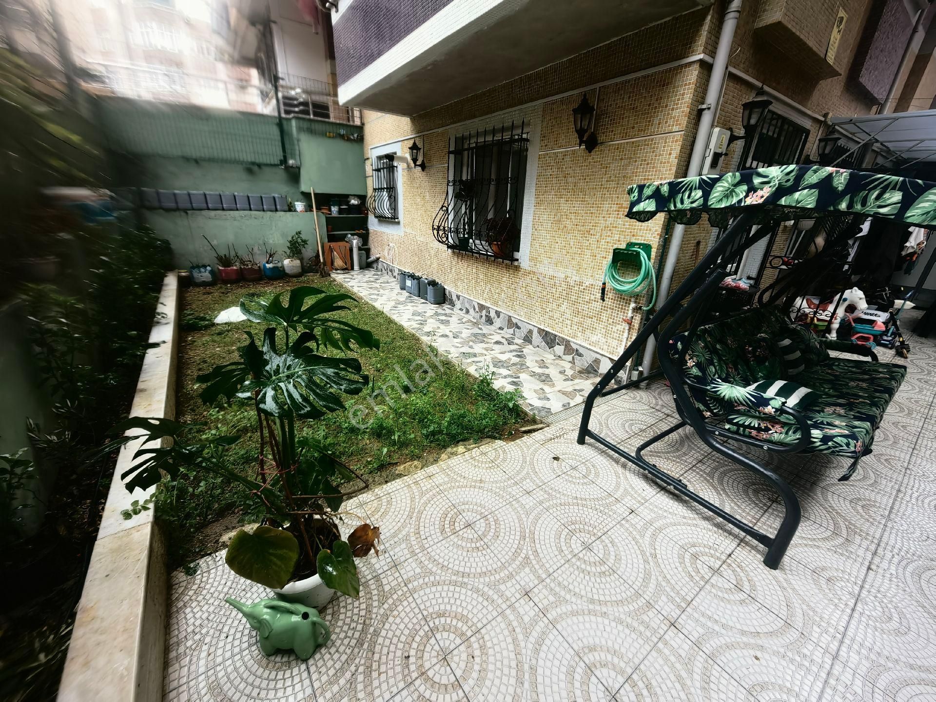 Şehrin Kalbinde Müstak Tadinda Geniş Bahçeli & Keyif Verandalı 2+1 Bahce Kati - Görsel 5