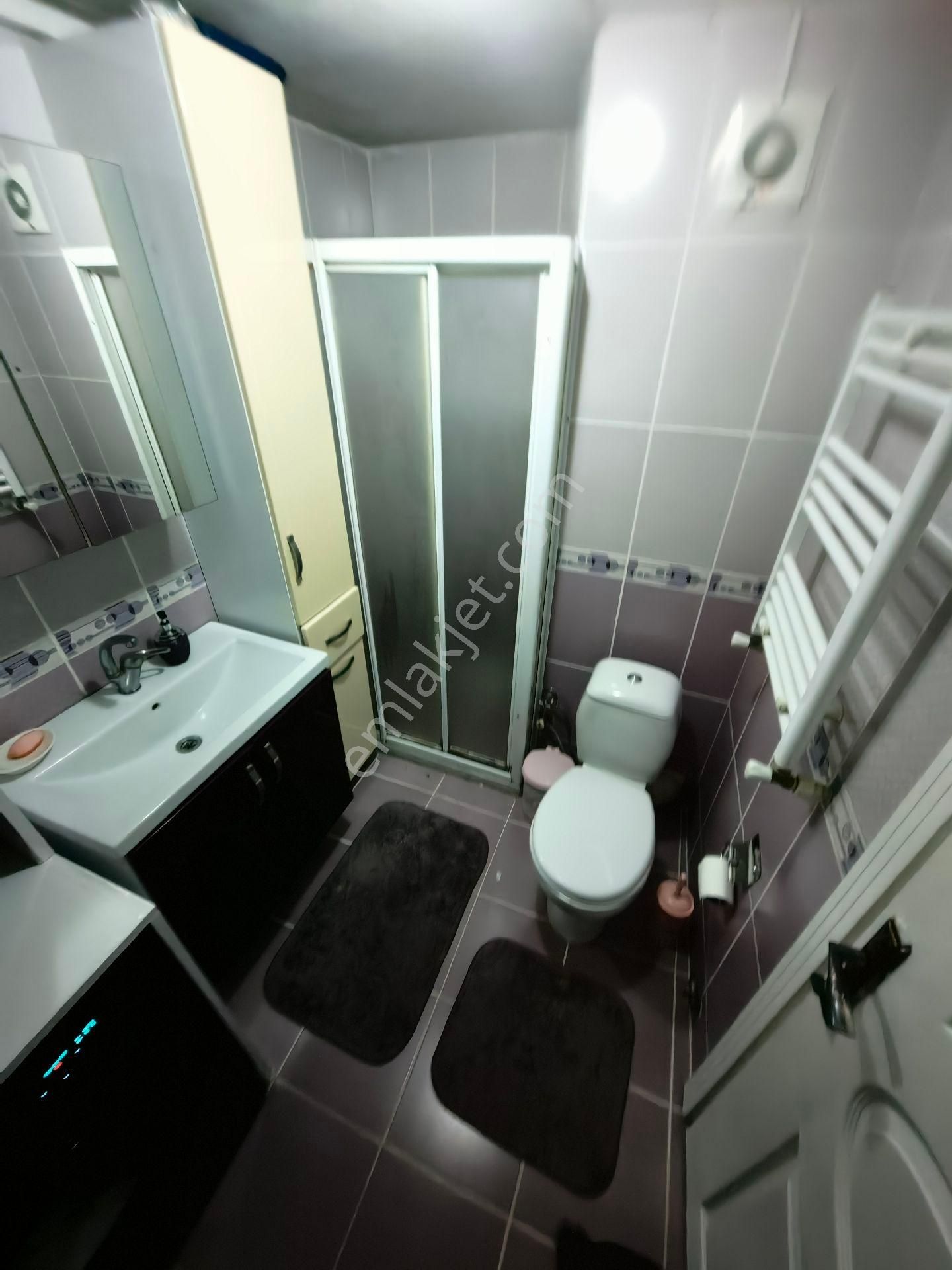 Şehrin Kalbinde Müstak Tadinda Geniş Bahçeli & Keyif Verandalı 2+1 Bahce Kati - Görsel 11