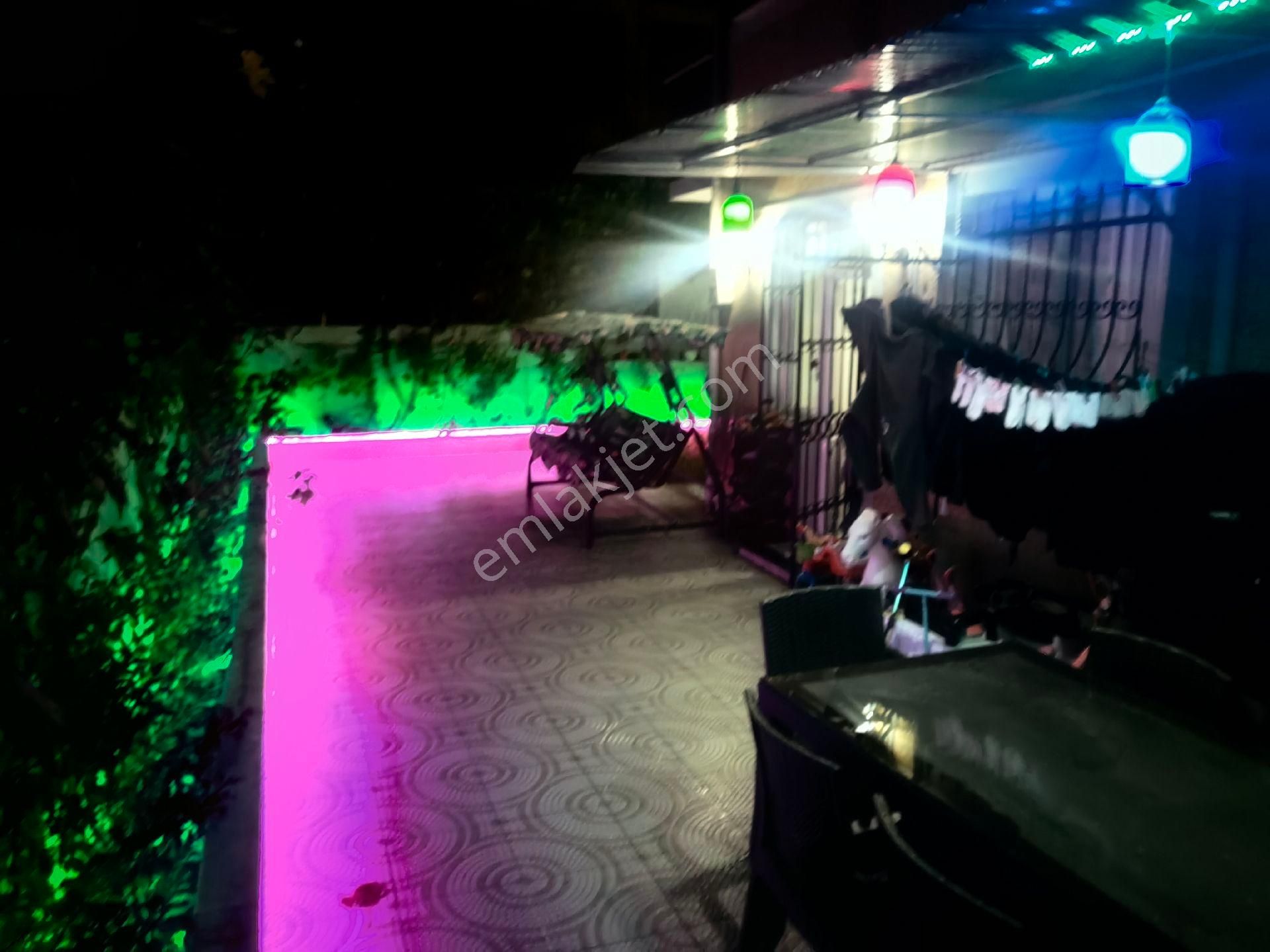 Şehrin Kalbinde Müstak Tadinda Geniş Bahçeli & Keyif Verandalı 2+1 Bahce Kati - Görsel 17