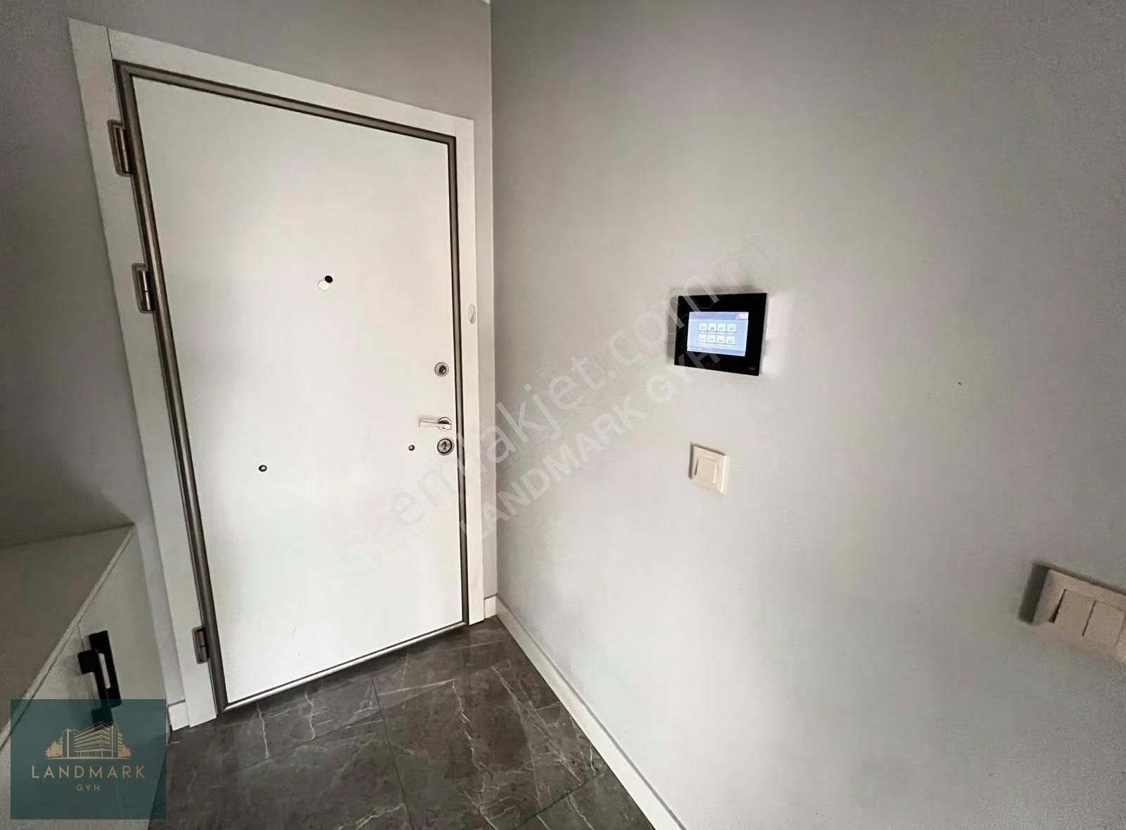 Tuzla Şahsuvaroğlu Ambiyans'da Kiralık 1+1 Daire - Görsel 13