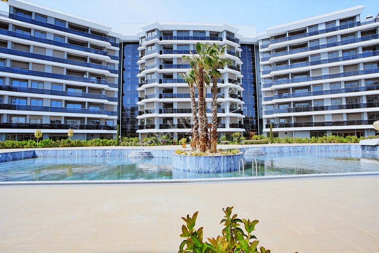 Altıntaşta Allure Sitesinde 2+1 Satılık Ayrı Mutfak Daire