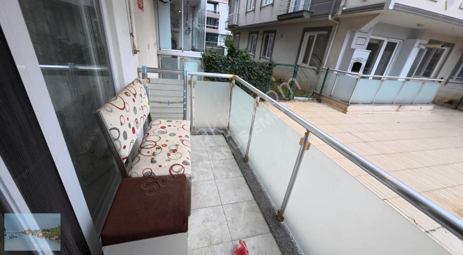 Karasu Havuzlu Sitede Satılık 1+1 Eşyalı Daire - Fırsatı! - Görsel 23