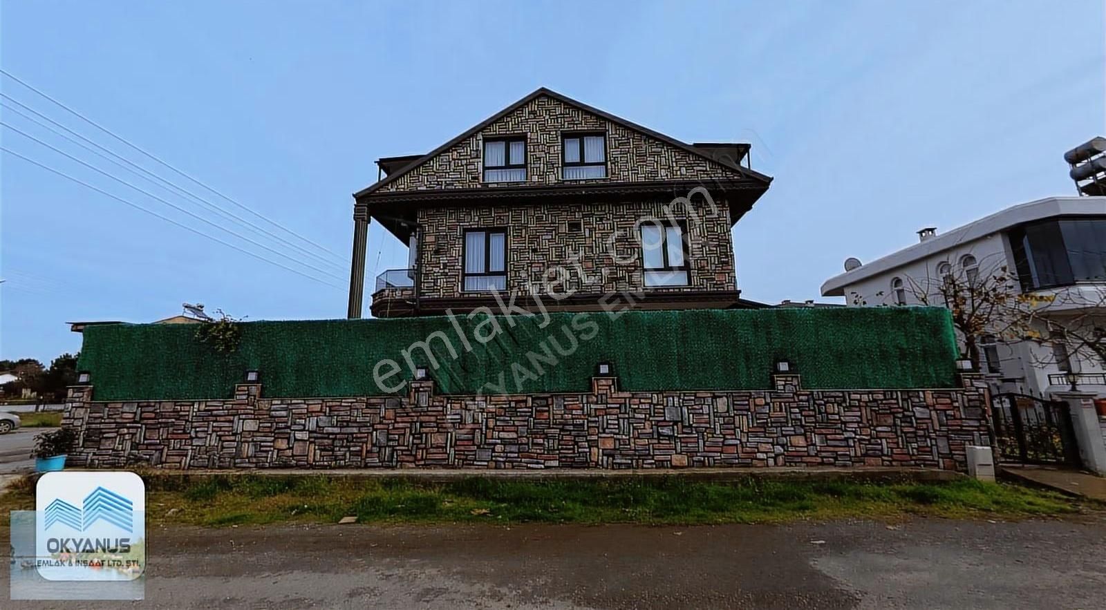 Kocaali'de Müstakil Triplex Villa - 4+2, 200m², Yerden Isıtmalı - Görsel 14