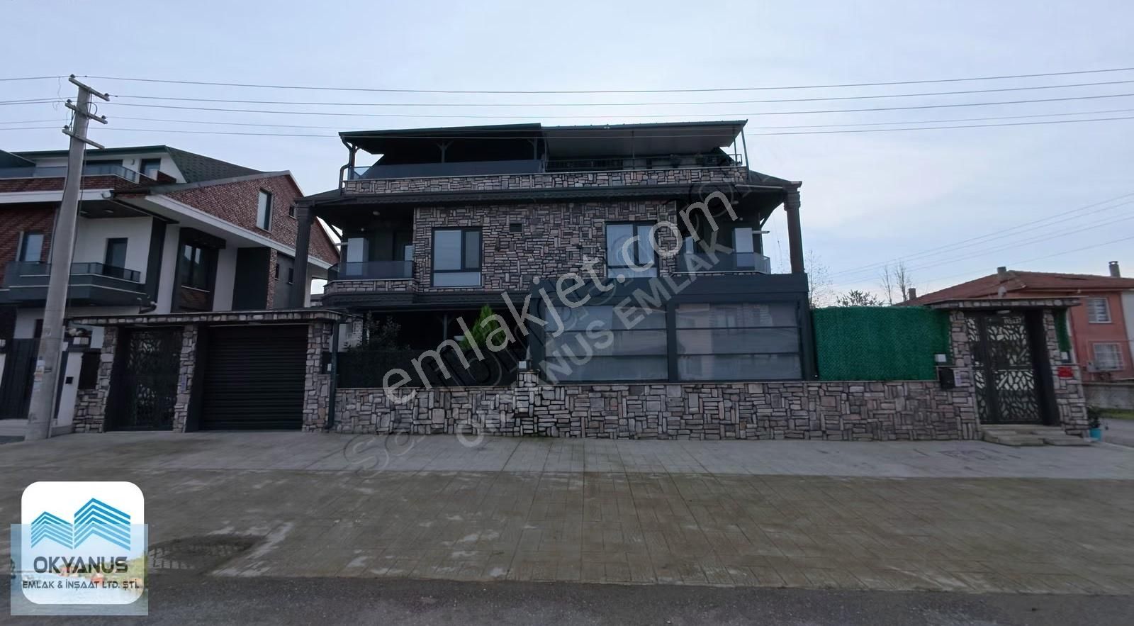 Kocaali'de Müstakil Triplex Villa - 4+2, 200m², Yerden Isıtmalı - Görsel 9