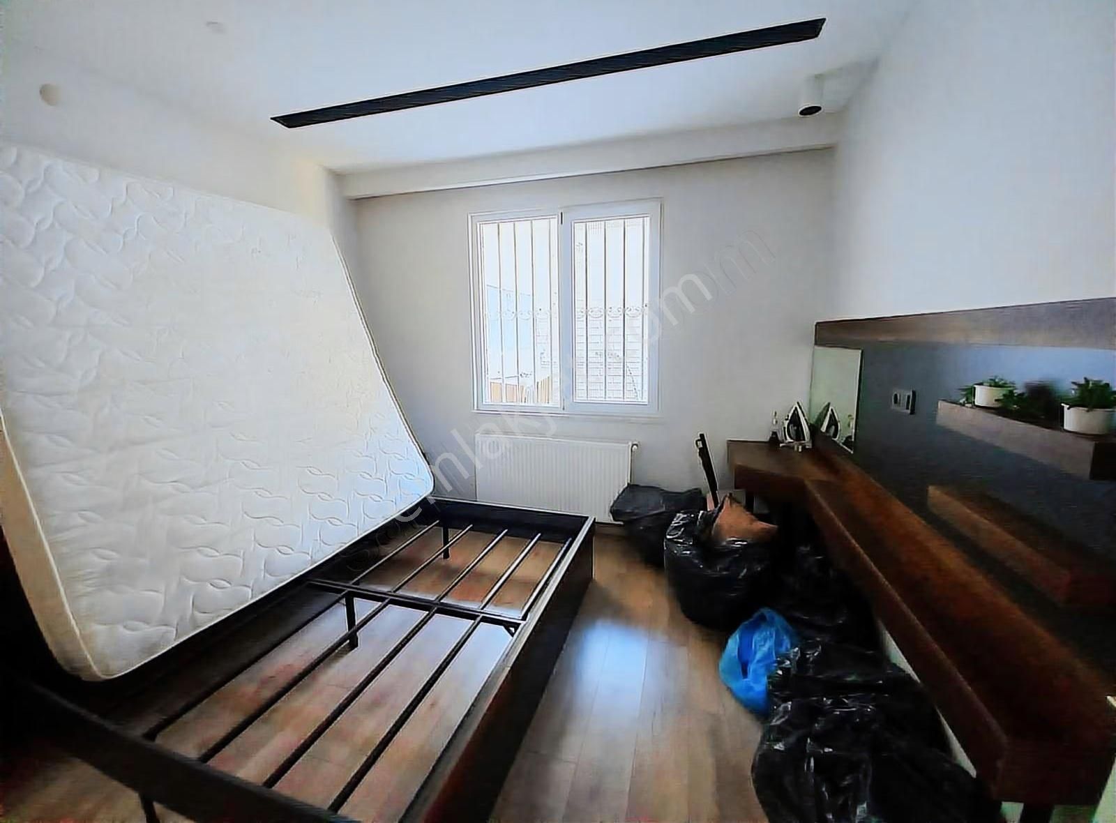 Kültür Emlaktan Fuara Yakın Ful Eşyalı 2+0 Kiralık Bahçe Katı - Görsel 33