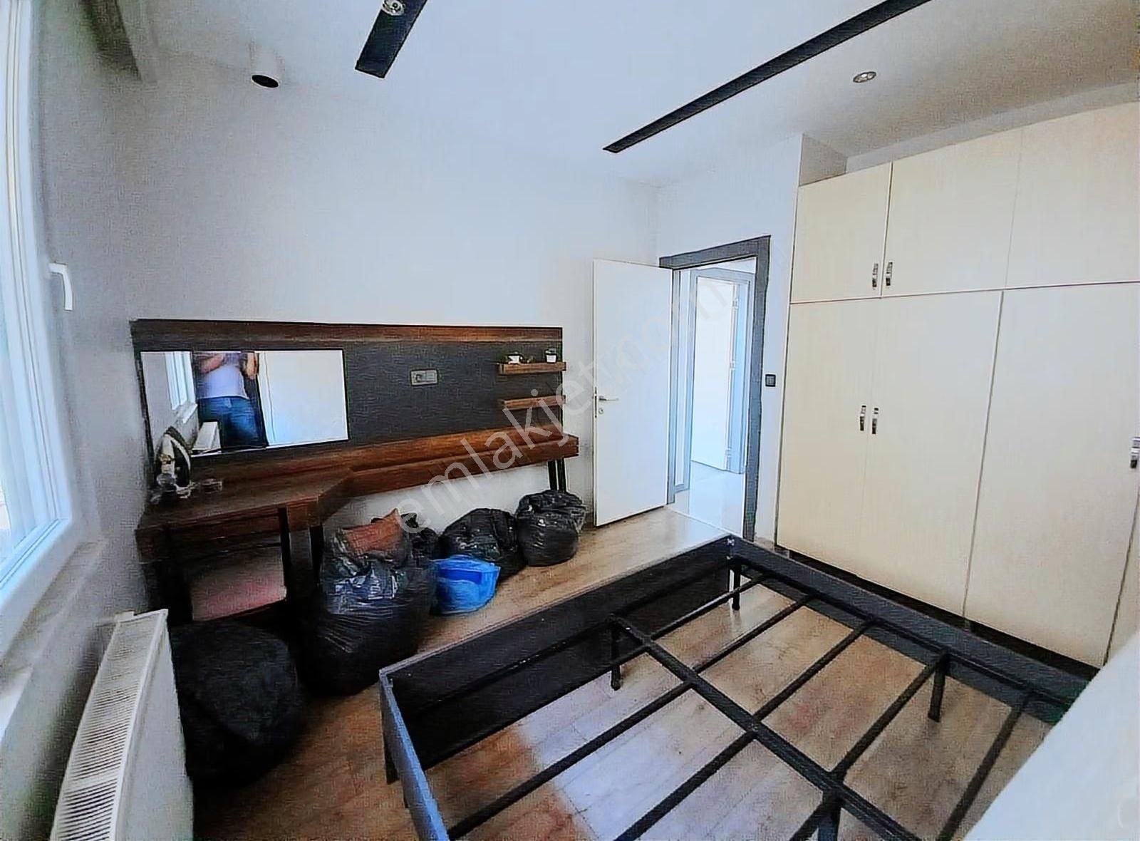 Kültür Emlaktan Fuara Yakın Ful Eşyalı 2+0 Kiralık Bahçe Katı - Görsel 8