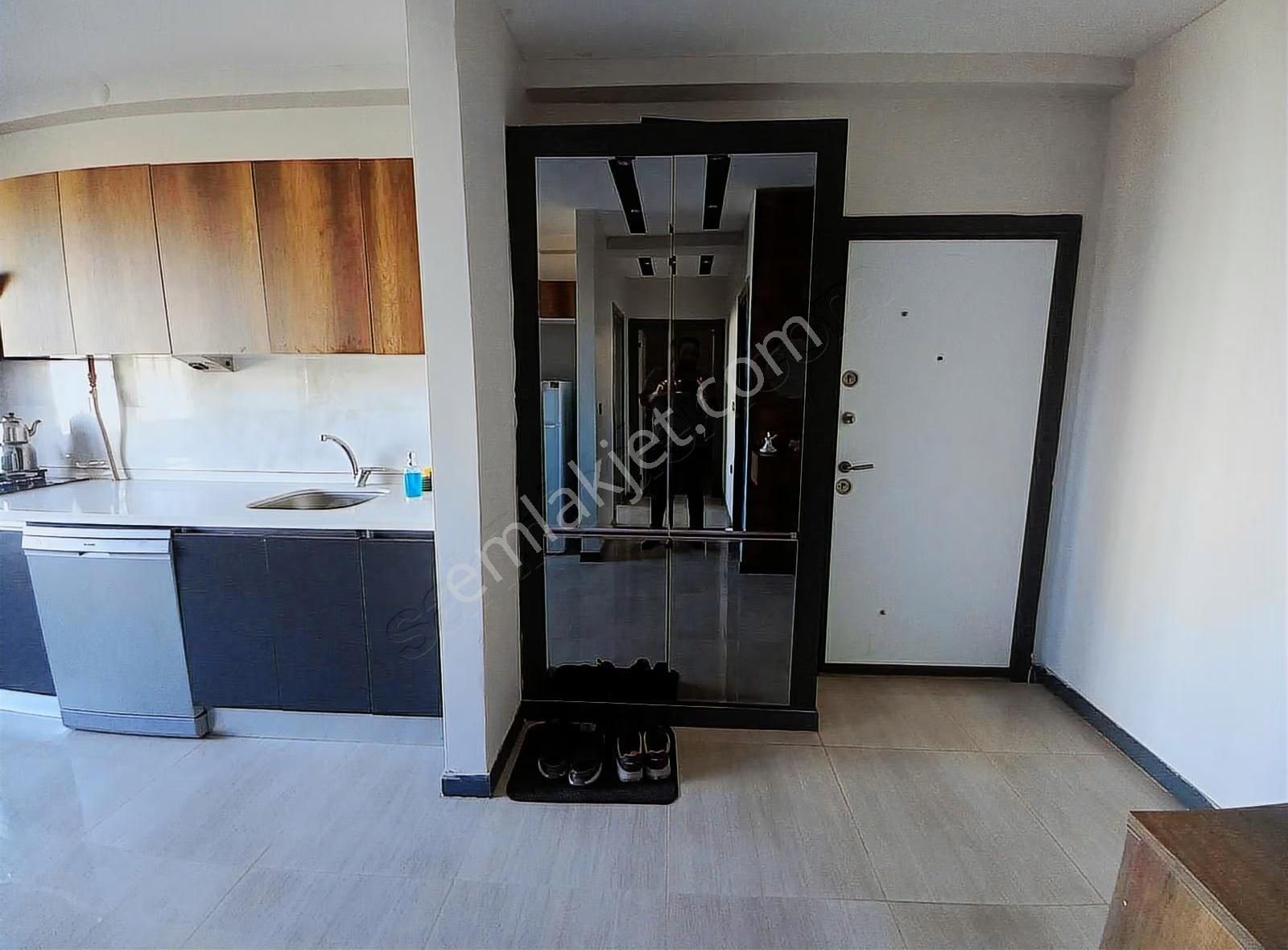 Kültür Emlaktan Fuara Yakın Ful Eşyalı 2+0 Kiralık Bahçe Katı - Görsel 27