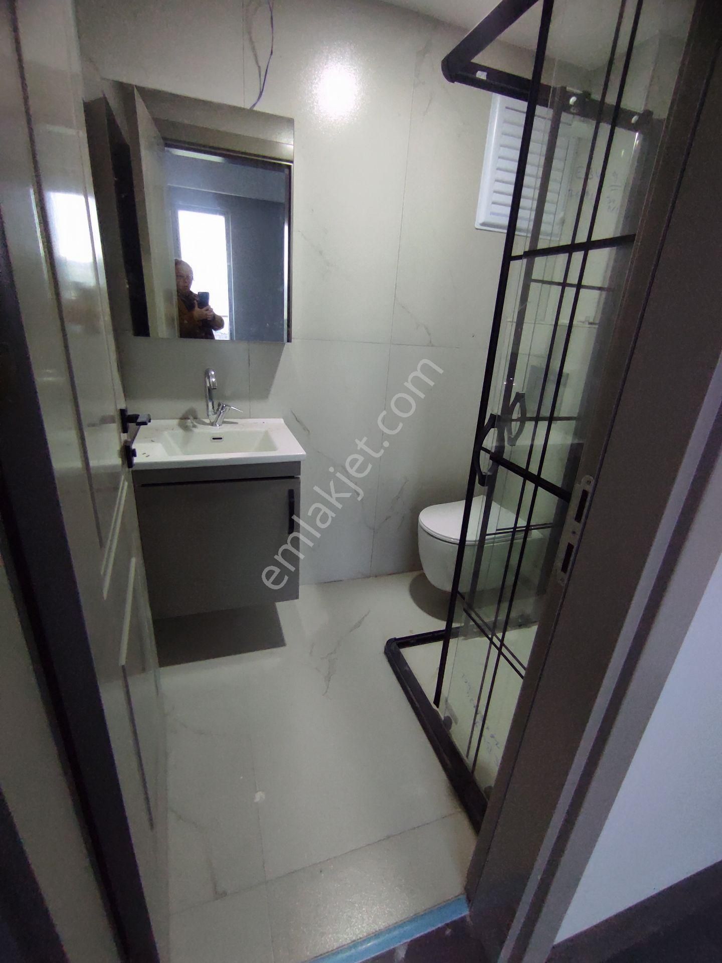 Büşra Gayrimenkulden Site İçinde Satılık Sıfır Daire 3+1 Kat 3 Ebeveyin Banyolu 110m2 - Görsel 12