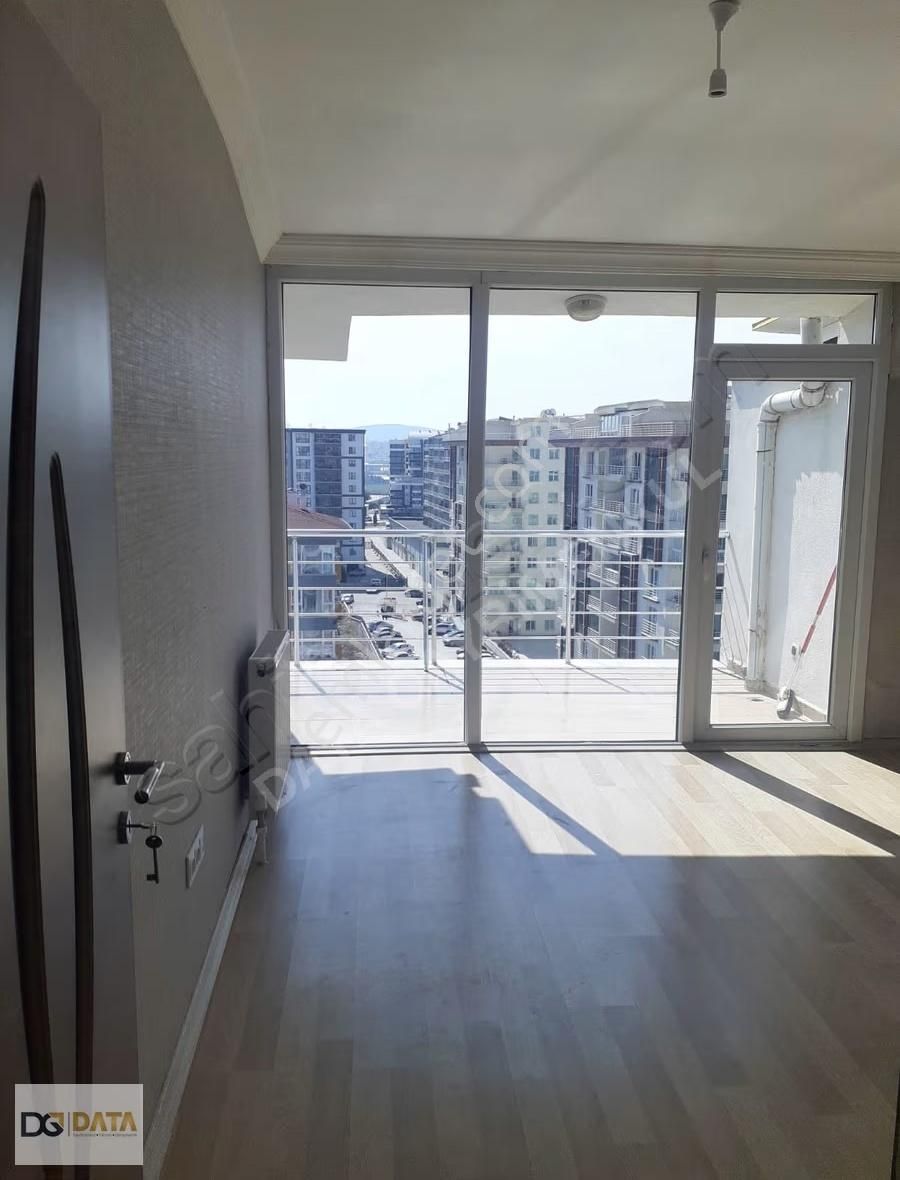 Eryaman Bordo Lıfe Sitesinde Kiralık 3+1 Dublex Daire - Görsel 3