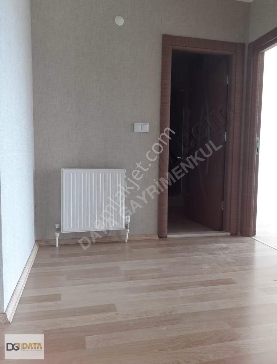 Eryaman Bordo Lıfe Sitesinde Kiralık 3+1 Dublex Daire - Görsel 5