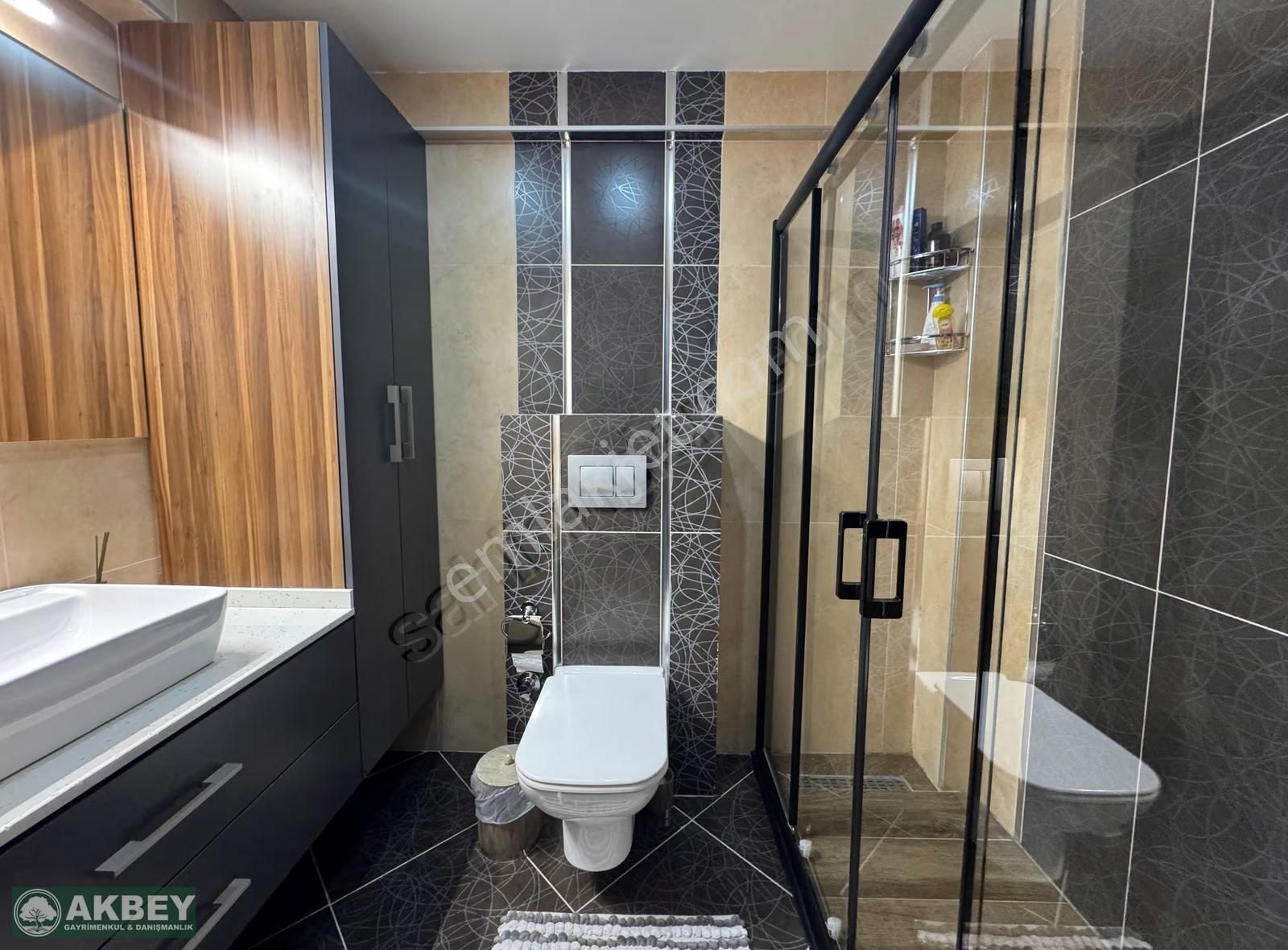 Akbey'den Demirci Mh. Merkezi Konumda 5+1 Dubleks Daire - Görsel 4