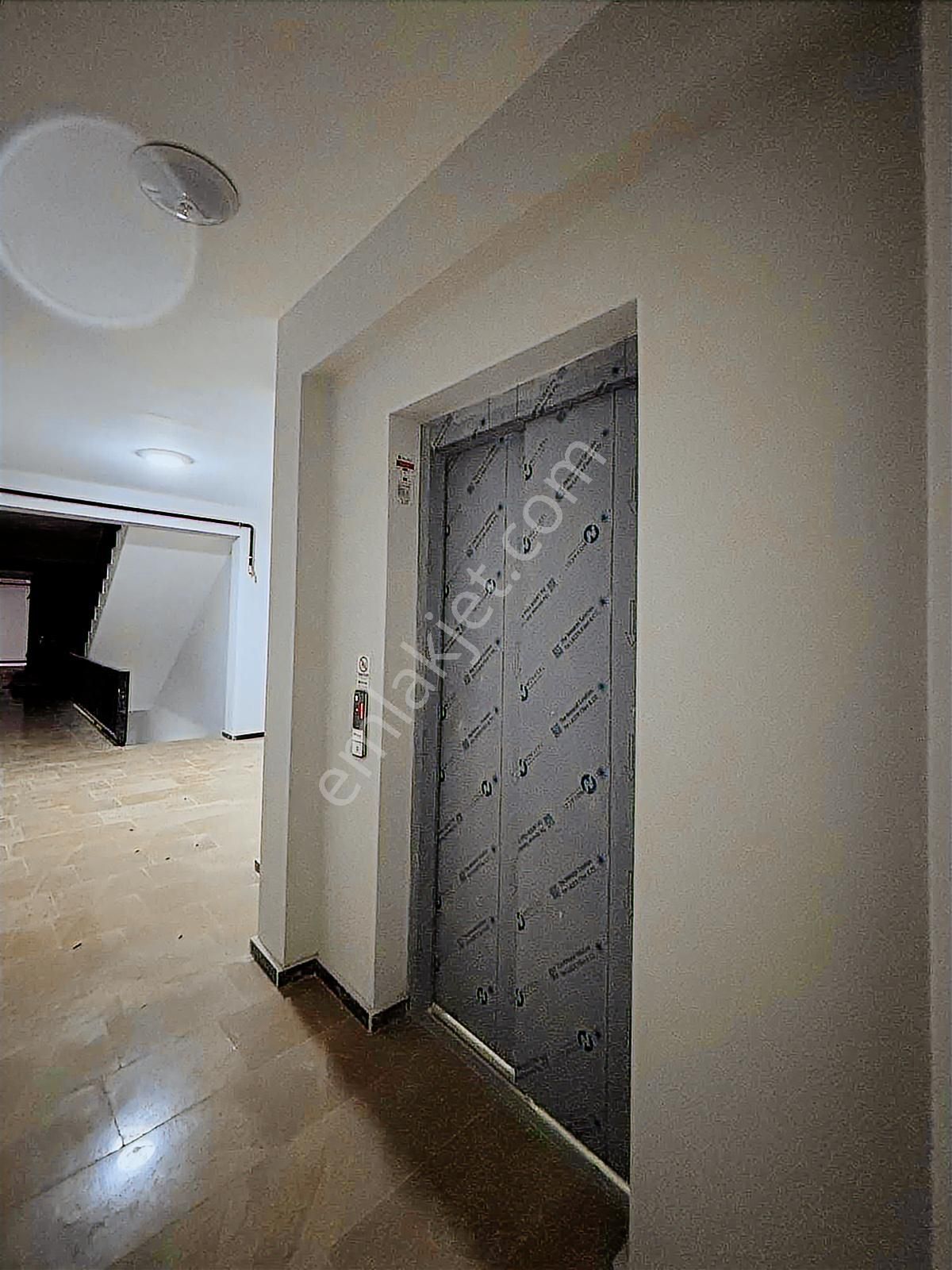 Umut Evleri Nev Sitesi'nde Amerikan Mutfaklı 2+0 Sıfır Daireler - Görsel 10