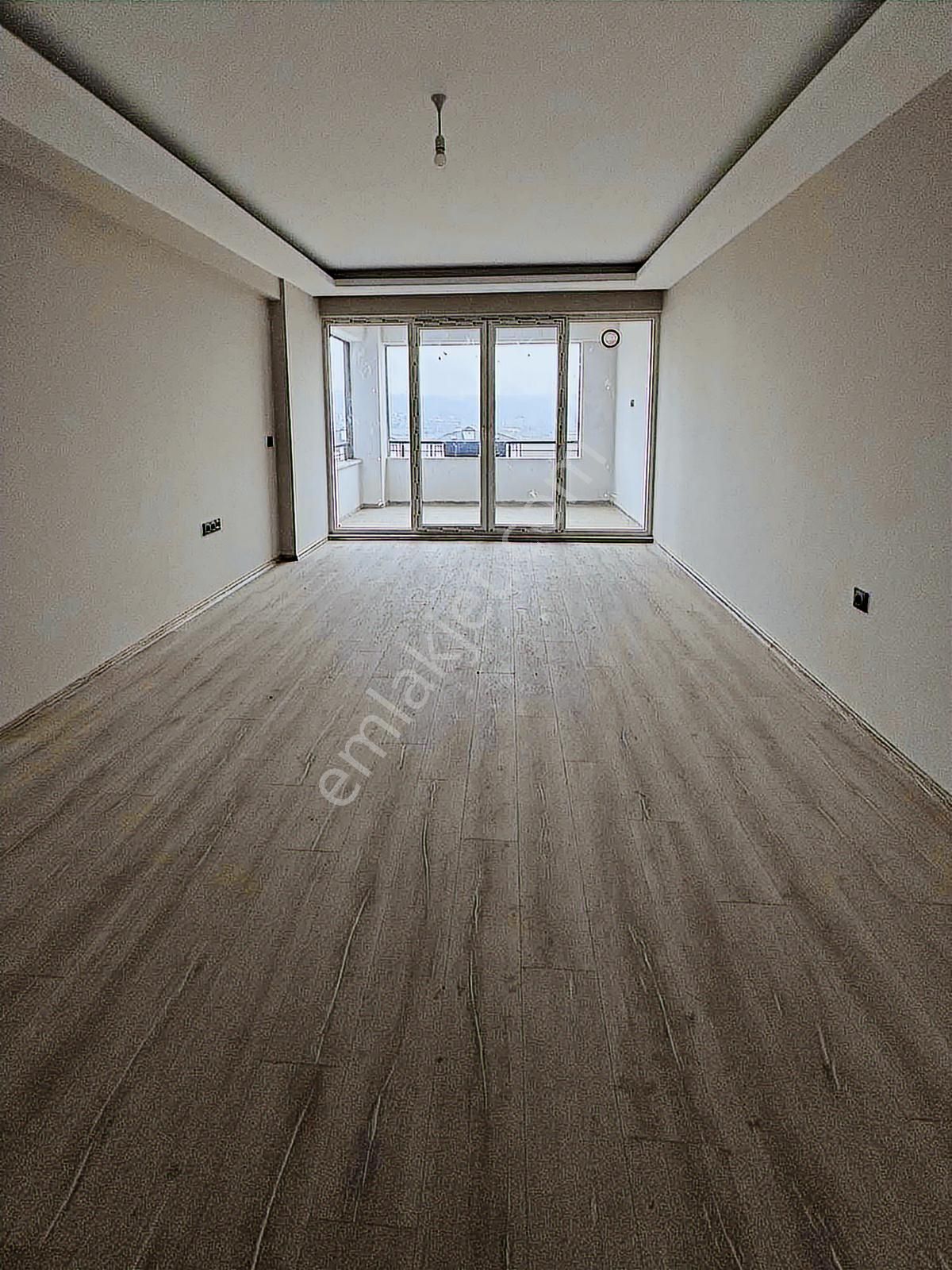 Umut Evleri Nev Sitesi'nde Amerikan Mutfaklı 2+0 Sıfır Daireler - Görsel 15
