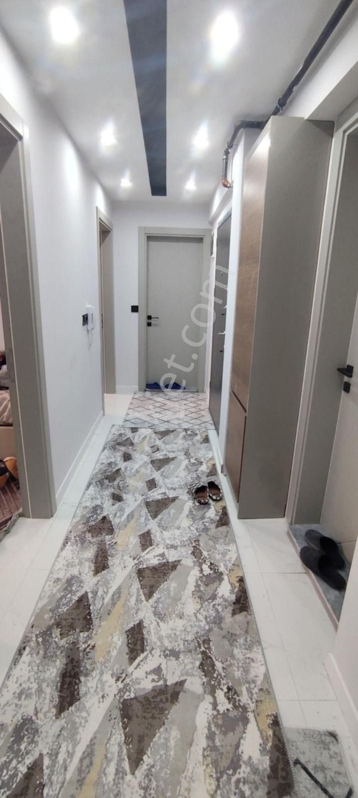 İlbadı Mahallesinde Kombili Yerden Isıtmalı Daire - Görsel 10