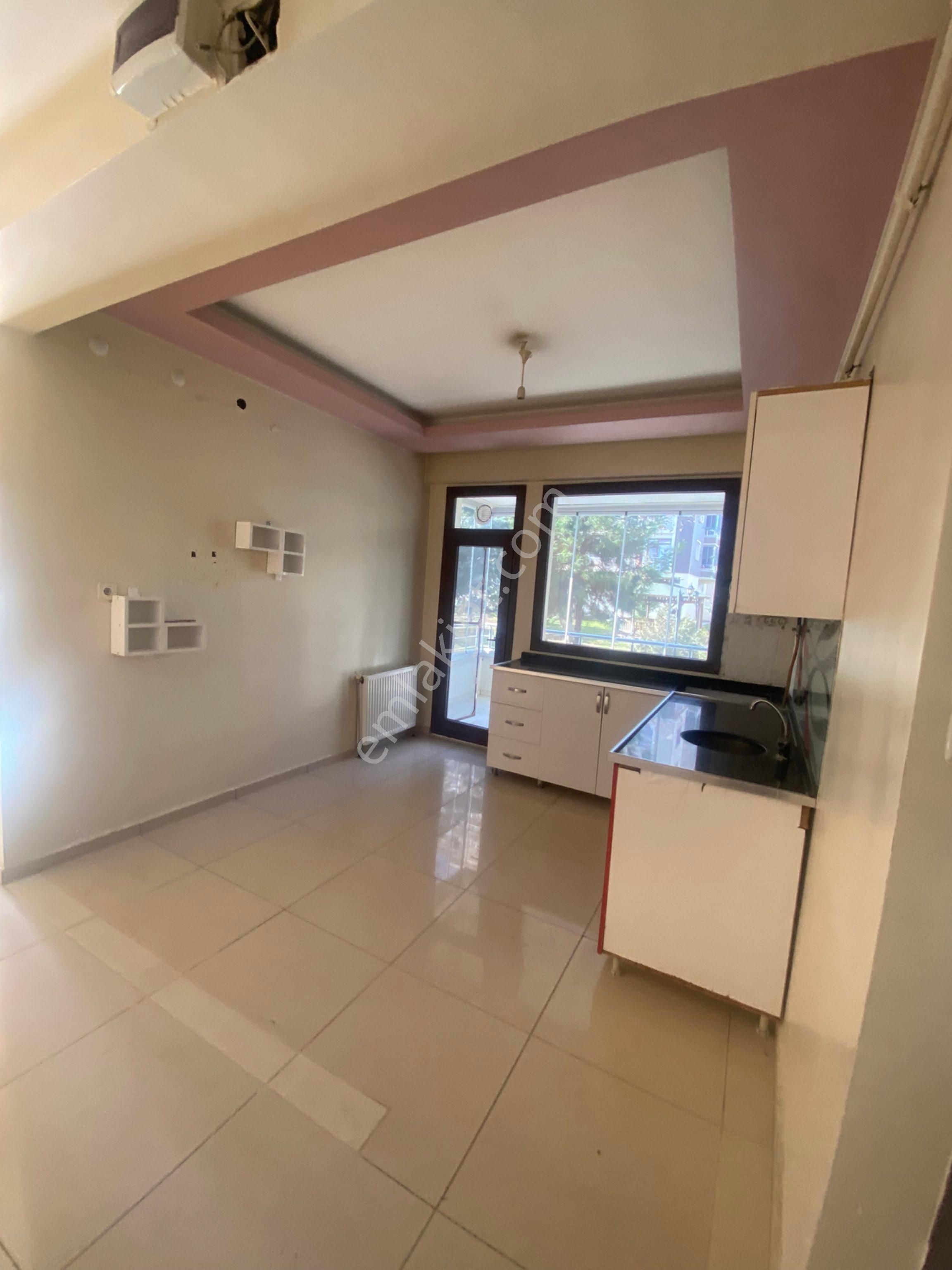 Diyarbakır Bagcılar Bölgesi Satılık 2+1 Giriş Kat Daire - Görsel 10