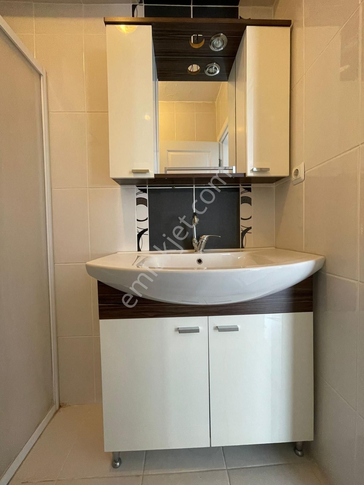 Cb Level'dan Görükle Merkezi Konumda 1+1 Eşyalı Yatırımlık Daire - Görsel 20