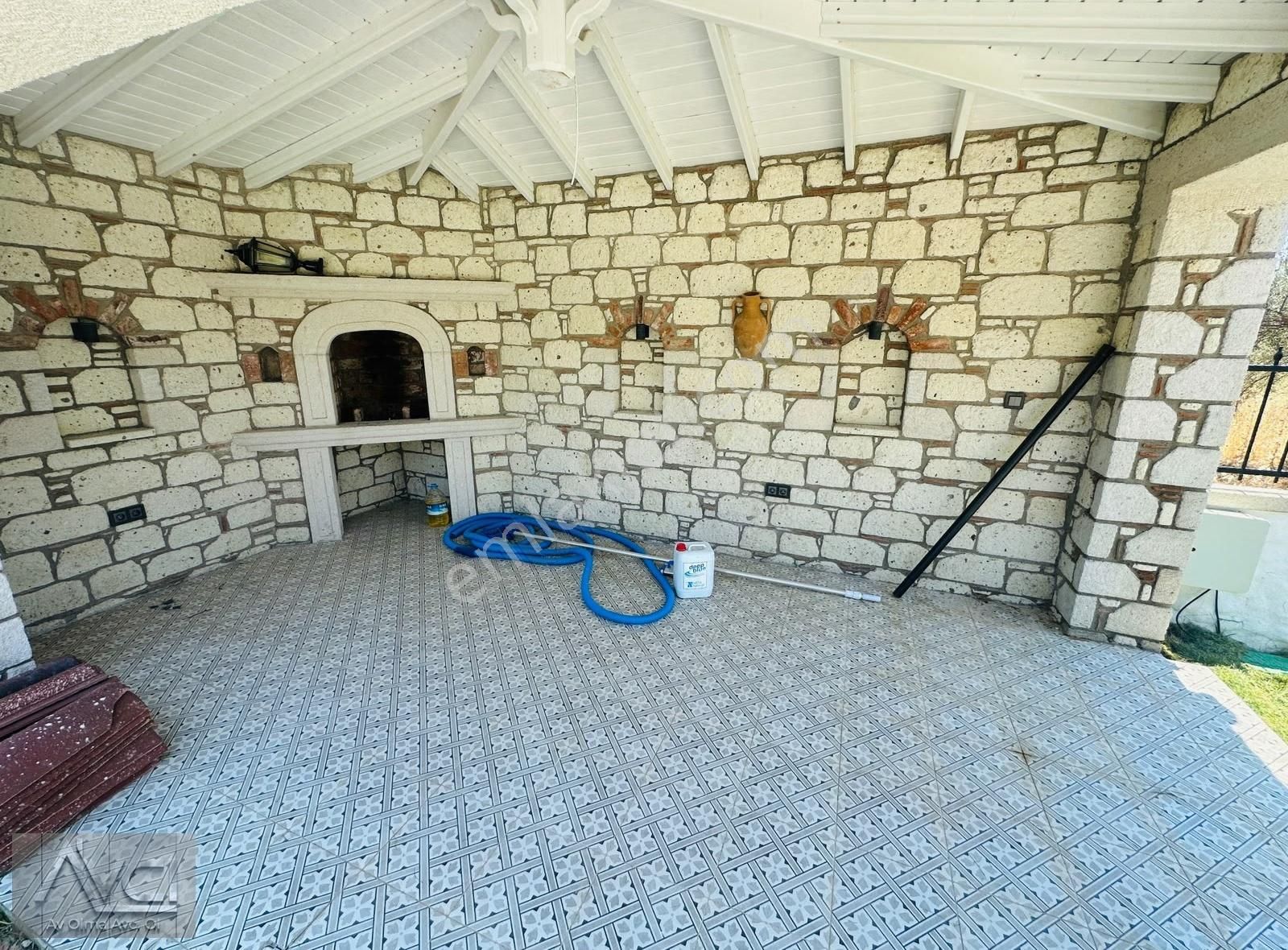Avcı'dan Altınoluk 650m2 Arsa Doğa İçinde Müstakil Havuzlu Villa - Görsel 7